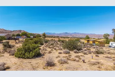 8776 Warren Vista Avenue, Yucca Valley, CA 92284 - Photo 12