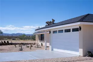 59676 Mitch Rd, Landers, CA 92285 - Photo 4