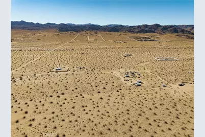 20139 Desert Trail Drive, Joshua Tree, CA 92252 - Photo 12