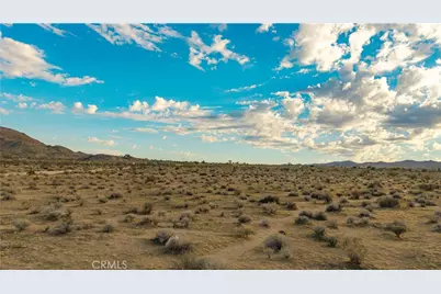 56220 University Boulevard, Landers, CA 92285 - Photo 22