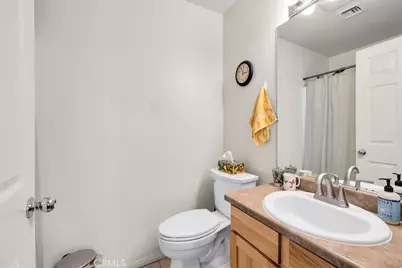 6262 Smoke Tree Avenue, 29 Palms MCB, CA 92277 - Photo 16