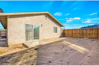 6262 Smoke Tree Avenue, 29 Palms MCB, CA 92277 - Photo 22