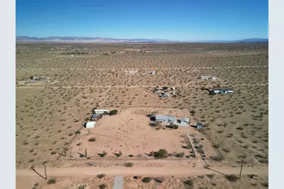 737 Gerber, Landers, CA 92285 - Photo 36