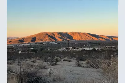 7084 Mount Shasta Avenue, Joshua Tree, CA 92252 - Photo 10