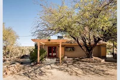 66075 Foothill, Joshua Tree, CA 92252 - Photo 12