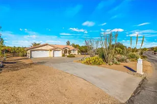 58082 Carlyle, Yucca Valley, CA 92284 - Photo 36