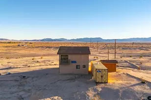 83874 Valle Vista Rd, 29 Palms MCB, CA 92277 - Photo 28