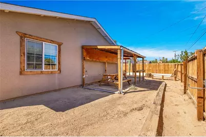 6185 Chia, 29 Palms MCB, CA 92277 - Photo 4