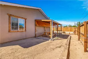 6185 Chia, 29 Palms MCB, CA 92277 - Photo 4
