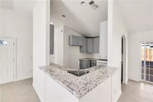 6185 Chia, 29 Palms MCB, CA 92277 - Photo 12