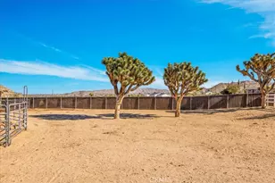 8367 Elk Trail, Yucca Valley, CA 92284 - Photo 42