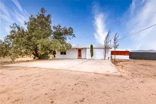 55500 Massachusets, Landers, CA 92285 - Photo 4