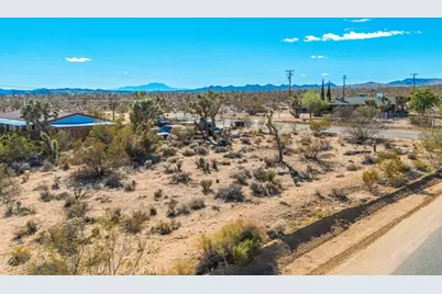 3911 Lennox Avenue, Yucca Valley, CA 92284 - Photo 18