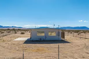 86515 Amboy Rd, 29 Palms MCB, CA 92277 - Photo 24