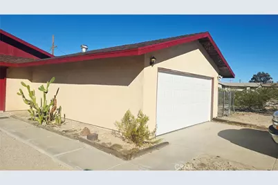72220 El Paseo, 29 Palms MCB, CA 92277 - Photo 2