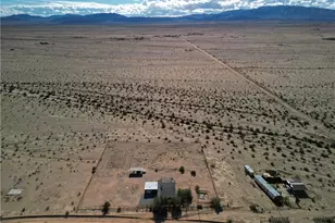 81371 Garden, 29 Palms MCB, CA 92277 - Photo 22