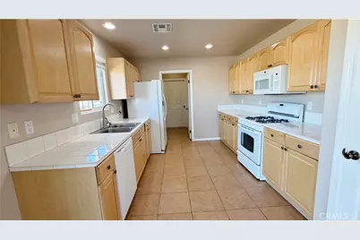 6963 Utah Trail, 29 Palms MCB, CA 92277 - Photo 6