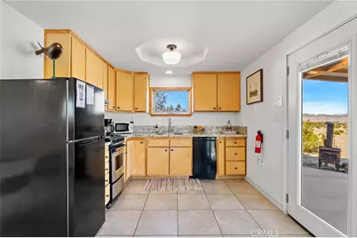 2653 Meldora, 29 Palms MCB, CA 92277 - Photo 36