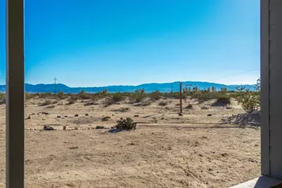 84753 Eddie Albert, 29 Palms MCB, CA 92277 - Photo 26
