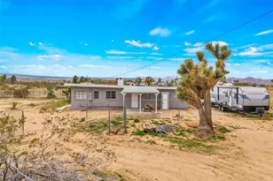 57726 Starlight Mesa Rd, Yucca Valley, CA 92284 - Photo 1