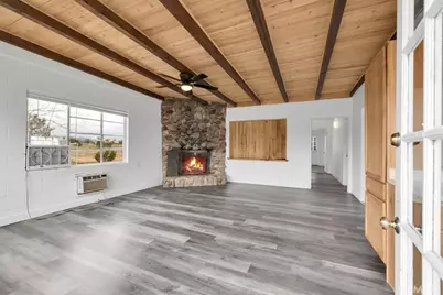 57726 Starlight Mesa Road, Yucca Valley, CA 92284 - Photo 2