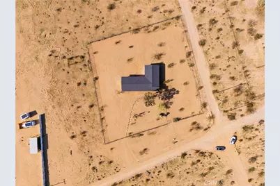 2670 N Sage Avenue, Landers, CA 92285 - Photo 38