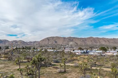 8129 Stardust, Yucca Valley, CA 92284 - Photo 14