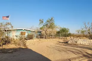 4675 Kickapoo Trail, Landers, CA 92285 - Photo 4