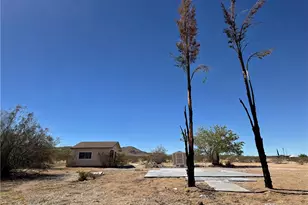 382 Bowman Trail, Landers, CA 92285 - Photo 28