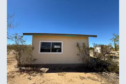382 Bowman Trail, Landers, CA 92285 - Photo 14