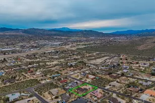 6463 Murrieta Ave, Yucca Valley, CA 92284 - Photo 46