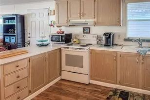 547 Channel Way, Needles, CA 92363 - Photo 6