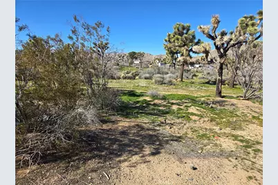 7484 Palm Avenue, Yucca Valley, CA 92284 - Photo 1