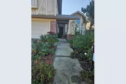 8808 Bridalsmith Drive, Elk Grove, CA 95828 - Photo 2