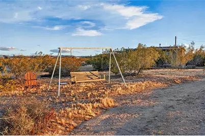 437 Mallow Road, Landers, CA 92285 - Photo 38