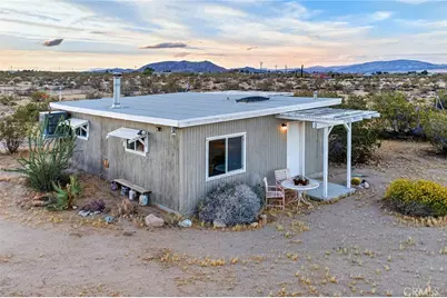 437 Mallow Road, Landers, CA 92285 - Photo 6