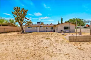 7599 Joshua Ln, Yucca Valley, CA 92284 - Photo 32