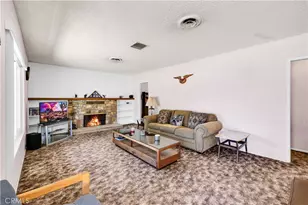 7599 Joshua Ln, Yucca Valley, CA 92284 - Photo 10