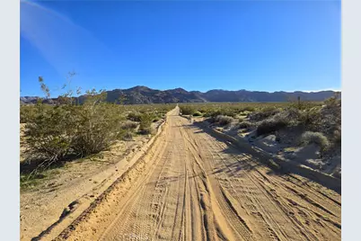 6200 Lee Drive, Joshua Tree, CA 92277 - Photo 4