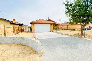 6213 Mariposa, 29 Palms MCB, CA 92277 - Photo 4