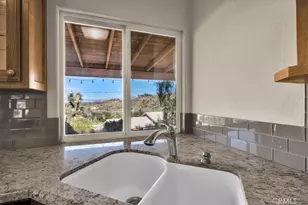 7655 Ventura, Yucca Valley, CA 92284 - Photo 16