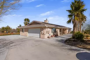 60208 Aberdeen Dr, Joshua Tree, CA 92252 - Photo 4