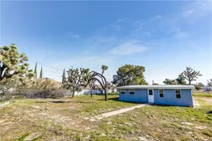 7148 Sage Ave, Yucca Valley, CA 92284 - Photo 8