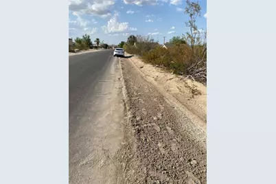 72840 Hatch, 29 Palms MCB, CA 92277 - Photo 4