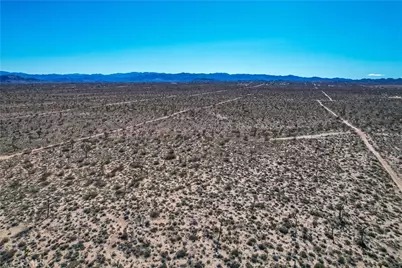 777 La Brisa Road, Yucca Valley, CA 92284 - Photo 38