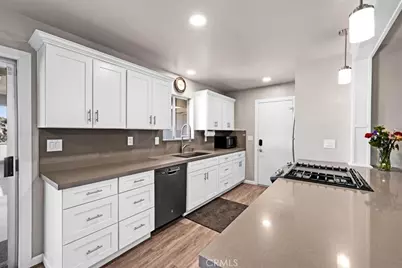 6875 Mount Shasta Avenue, Joshua Tree, CA 92252 - Photo 14