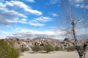 6875 Mt Shasta Ave, Joshua Tree, CA 92252 - Photo 46