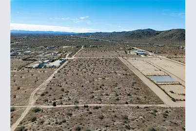 55138 Lilac, Landers, CA 92285 - Photo 14
