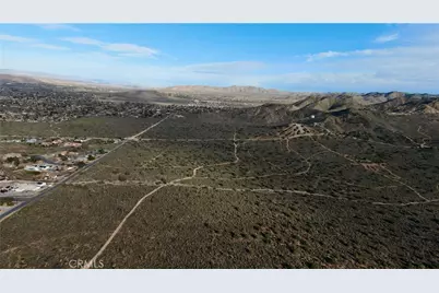 56007 Golden Bee, Yucca Valley, CA 92284 - Photo 6