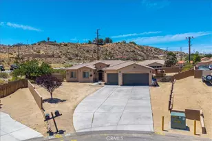 7622 San Remo, Yucca Valley, CA 92284 - Photo 2